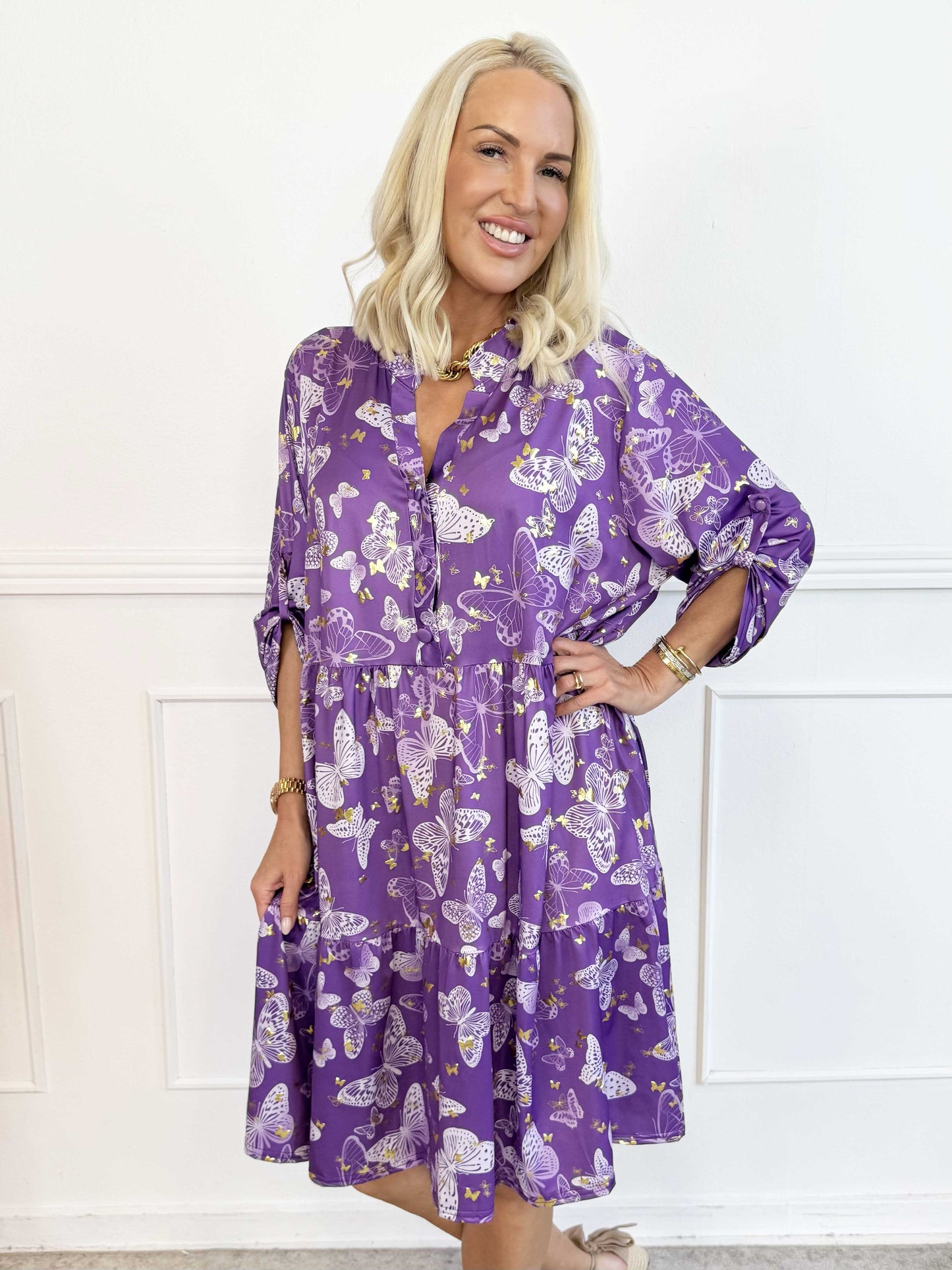Milano Butterfly Midi - Elastisk kjole med sødt sommerfugleprint og A-facon